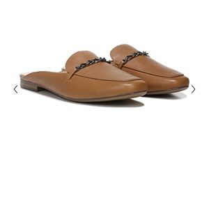 Naturalizer: Emiline Mule